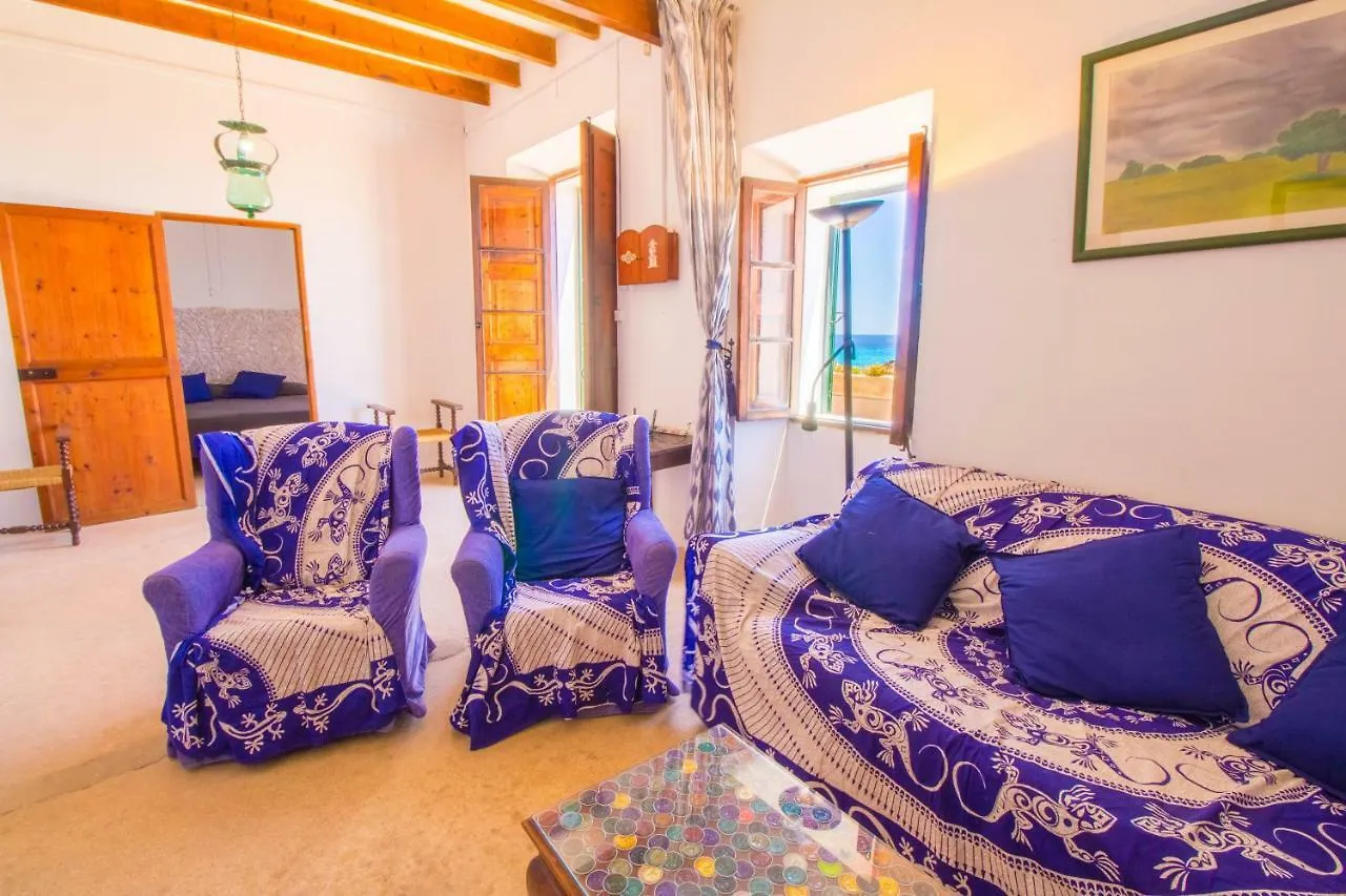 Holiday home Authentic Fisherman'S House On The Seafront Cala Ratjada  Spain