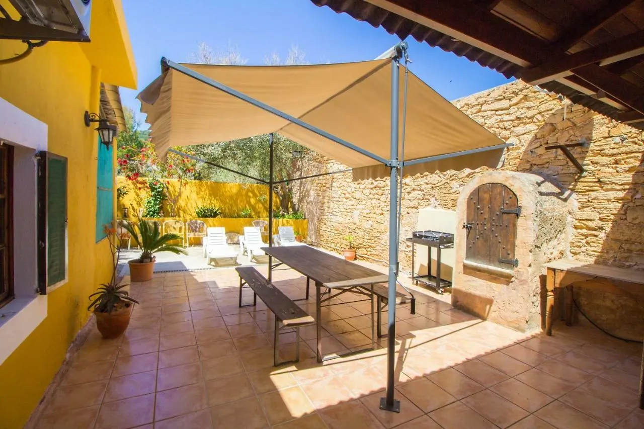 Holiday home Authentic Fisherman'S House On The Seafront Cala Ratjada  Spain